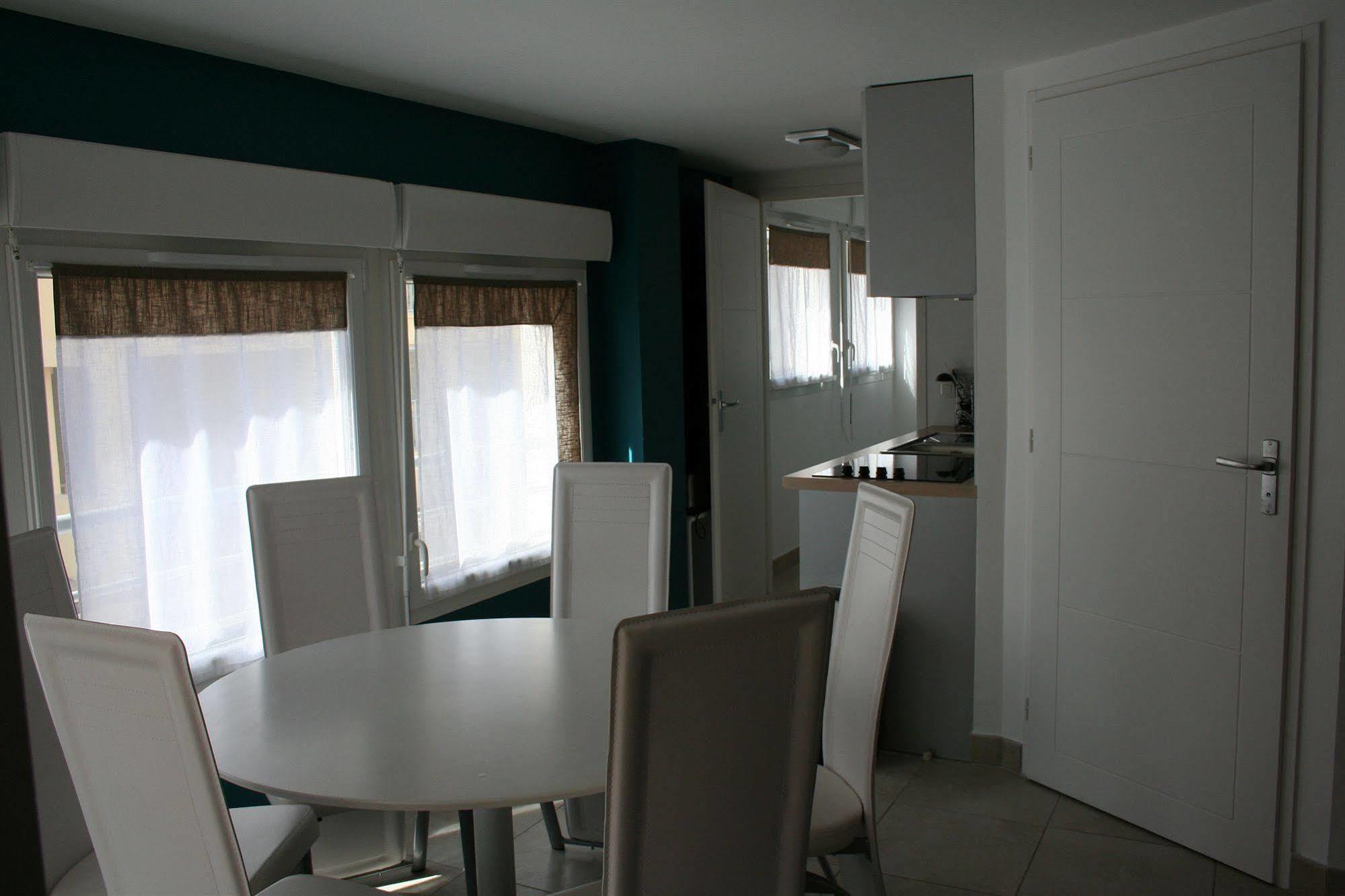 אגדה Residence Thalacap מראה חיצוני תמונה